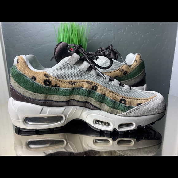 Nike Air Max 95 Premium - Picture 4 of 6